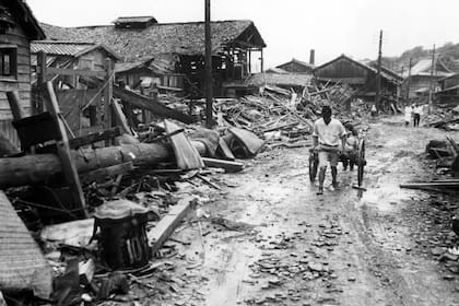 Nagasaki después de la caída de la segunda bomba atómica