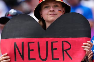 Nagelsmann: El portero Manuel Neuer está listo para debutar en el Mundial con Alemania ante Curazao