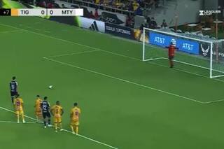 El arquero argentino que pasó de mago y mimo a equilibrista en la Leagues Cup... pero sin final feliz