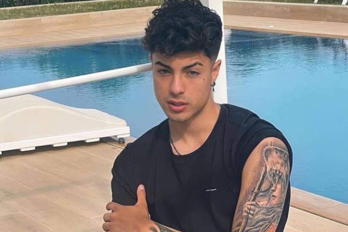 Naim Darrechi, el tiktoker con más seguidores de España, realizó declaraciones sobre no usar preservativo en sus relaciones que fueron fuertemente repudidadas en las redes