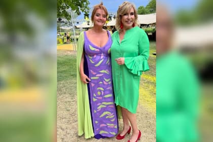 Nancy Pazos y Georgina Barbarossa en el casamiento de Flor Peña (Foto: Instagram @nancypazos)