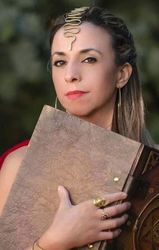 Natalia descubrió en una disciplina milenaria la manera de transmutar su realidad de plomo a oro