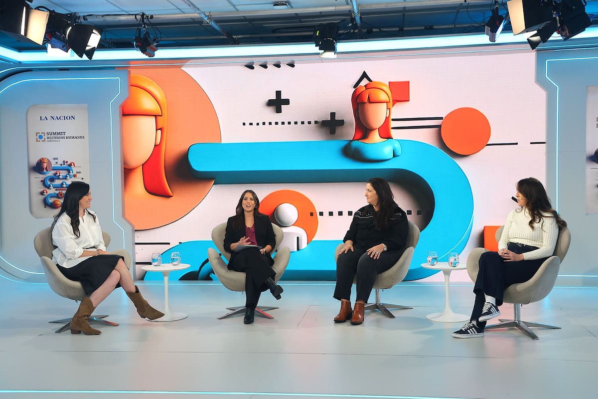 Natalia Jiménez (Deel), Melisa Reinhold (LA NACION), María Eugenia González (Payway) y María Raimondo (Naranja X)