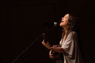 Natalia Lafourcade: sanó en su tierra, con su madre y la naturaleza y volvió con un show histórico y un álbum notable