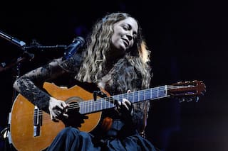 Natalia Lafourcade está en la recta final de su embarazo y de los Latin Grammy