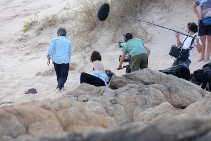 Estas imágenes son las primeras que trascienden del rodaje del film: Natalia Oreiro y Gael García Bernal enfocados en una de las escenas de la trama