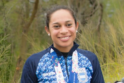Natalia Vera, la ciclista que pedalea por un lugar en los Juegos Olímpicos