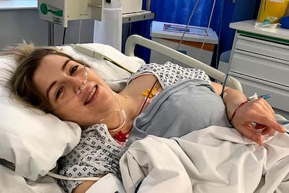 Natalie Kunicki sufrió un ACV tras estirar el cuello mientras miraba televisión