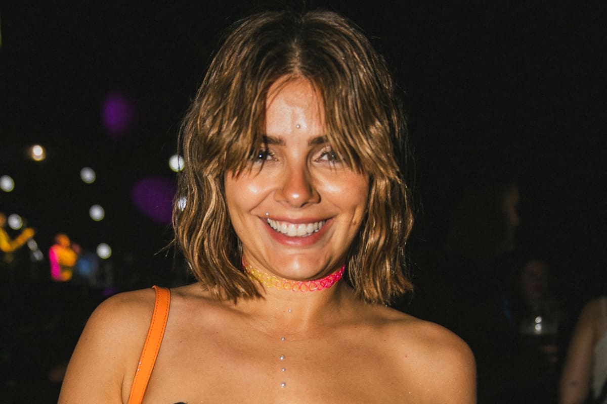 Natalie Pérez, muy divertida en la noche porteña