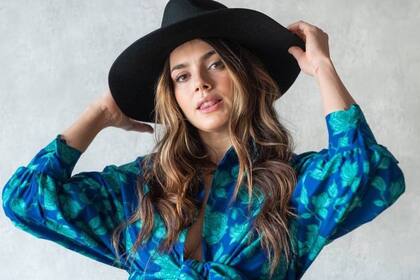 Natalie Pérez se cambió de look para su presentación en el Lollapalooza 2022 (Foto Instagram @natalieperez)