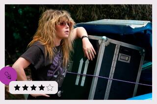 Natasha Lyonne brilla como una peculiar "detective" en la gran serie de Rian Johnson