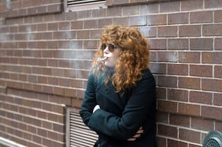 Netflix: todas las vidas de Natasha Lyonne, la protagonista de Muñeca Rusa