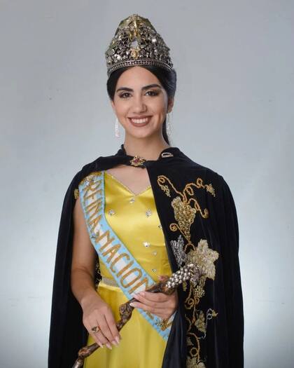Natasha Sánchez le dio al departamento de Santa Rosa la tercera corona nacional de su historia (Foto: Facebook)