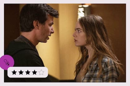 Nathan Fielder y Emma Stone en La maldición, una serie que busca correrse de los lugares previsibles