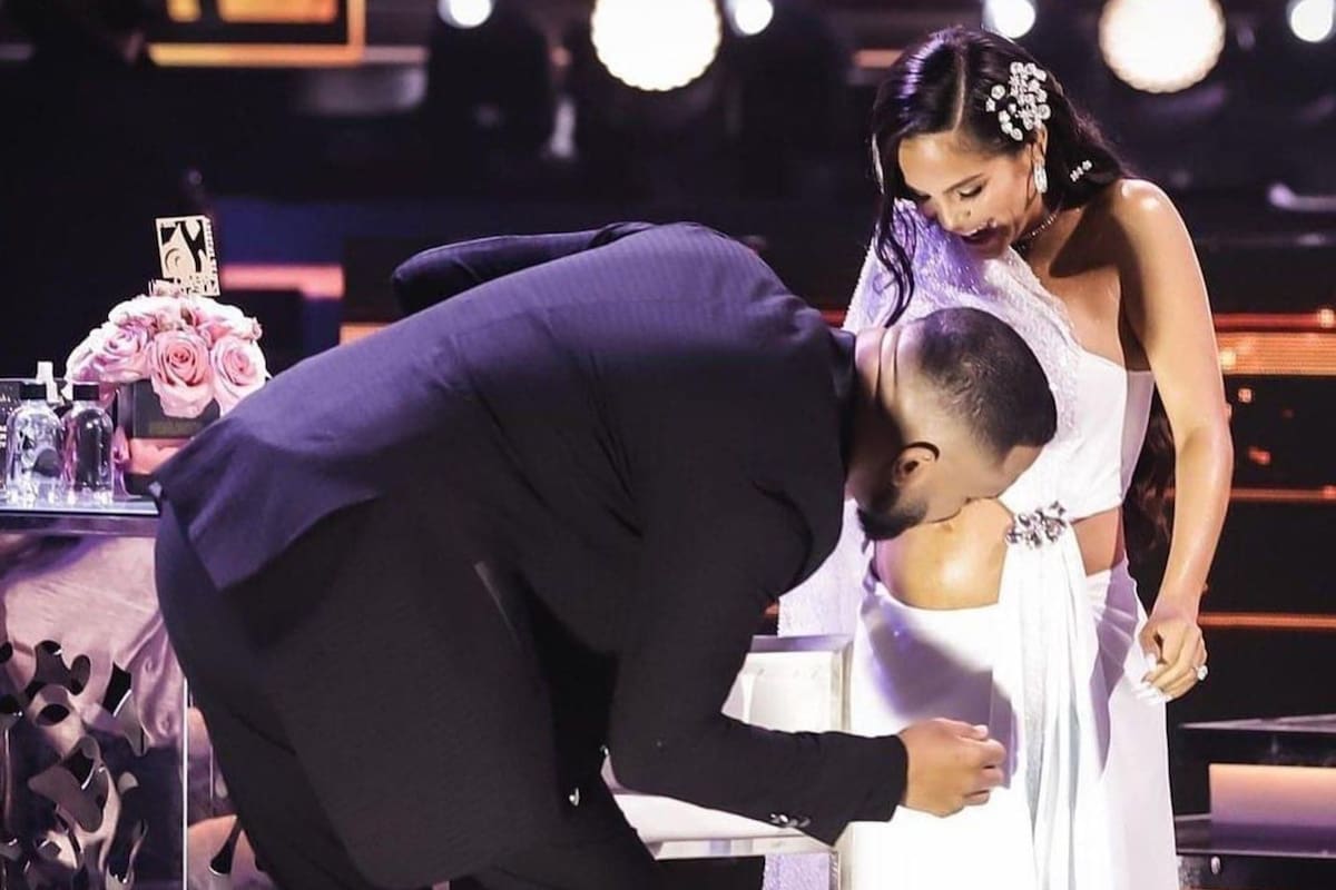 Natti Natasha está embarazada de seis meses y lo anunció en una entrega de premios. Imagen: Twitter Natti Natasha
