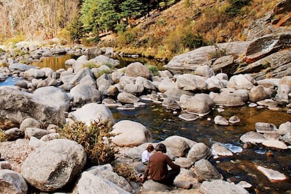 Naturaleza, relax y una pizca de aventura son los patrones que guían las escapadas, y en busca de esta combinación, los viajeros colman Bariloche.
