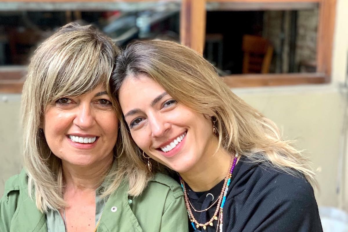 Naty Franz junto a su madre