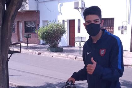 Nazareno Fullana ahora sale a andar en bici y le cambió el humor