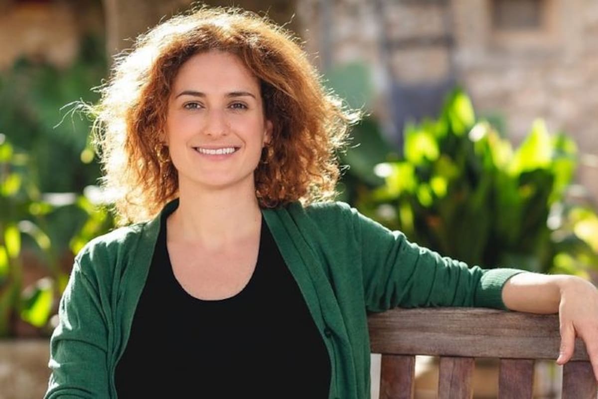 Nazareth Castellanos: "Si yo tengo una cara enfadada, el cerebro interpreta que esta cara es propia de enfado y por tanto activa mecanismos de enfado".