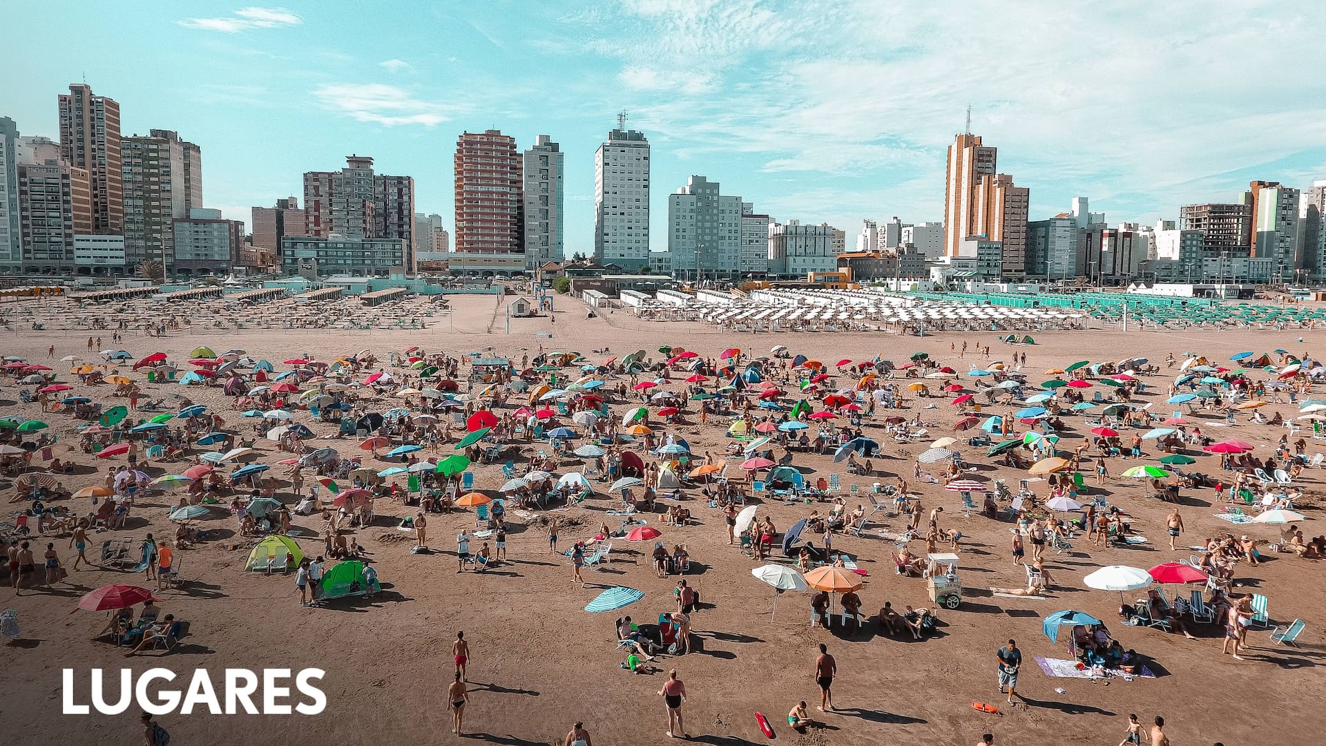 Necochea tiene playas anchas.