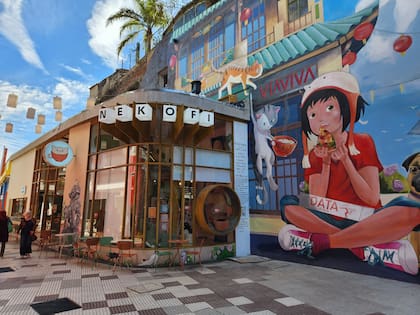 Nekofi abrió como cafetería de especialidad en el Barrio Chino de la ciudad de Buenos Aires