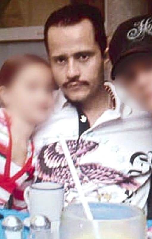 Nemesio Rubén Oseguera Cervantes, mejor conocido como El Mencho, con sus hijos.