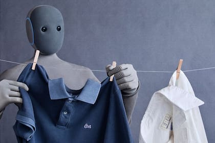 Neo es un robot de 20.000 dólares diseñado para ayudar con las tareas del hogar