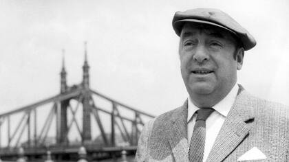 Neruda en Budapest, en 1956