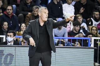Sorpresa absoluta: Néstor “Che” García no seguirá dirigiendo a la selección de básquetbol