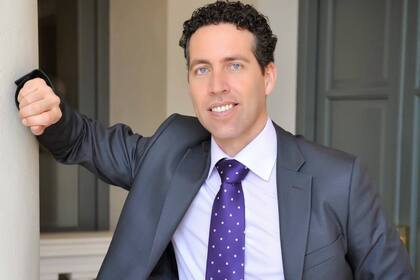 Néstor Romero, especialista en identidad digital: “Hundir la imagen y la reputación de una persona o de una marca es cuestión de horas o días”