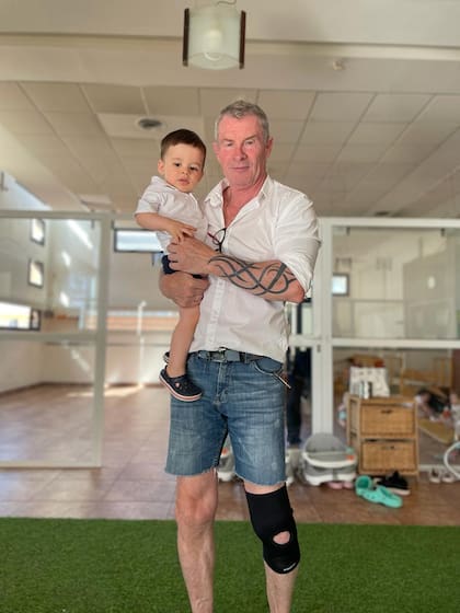 Néstor y su pareja, Alejandra, tuvieron a Lucca tras 7 años de intentos y estudios médicos