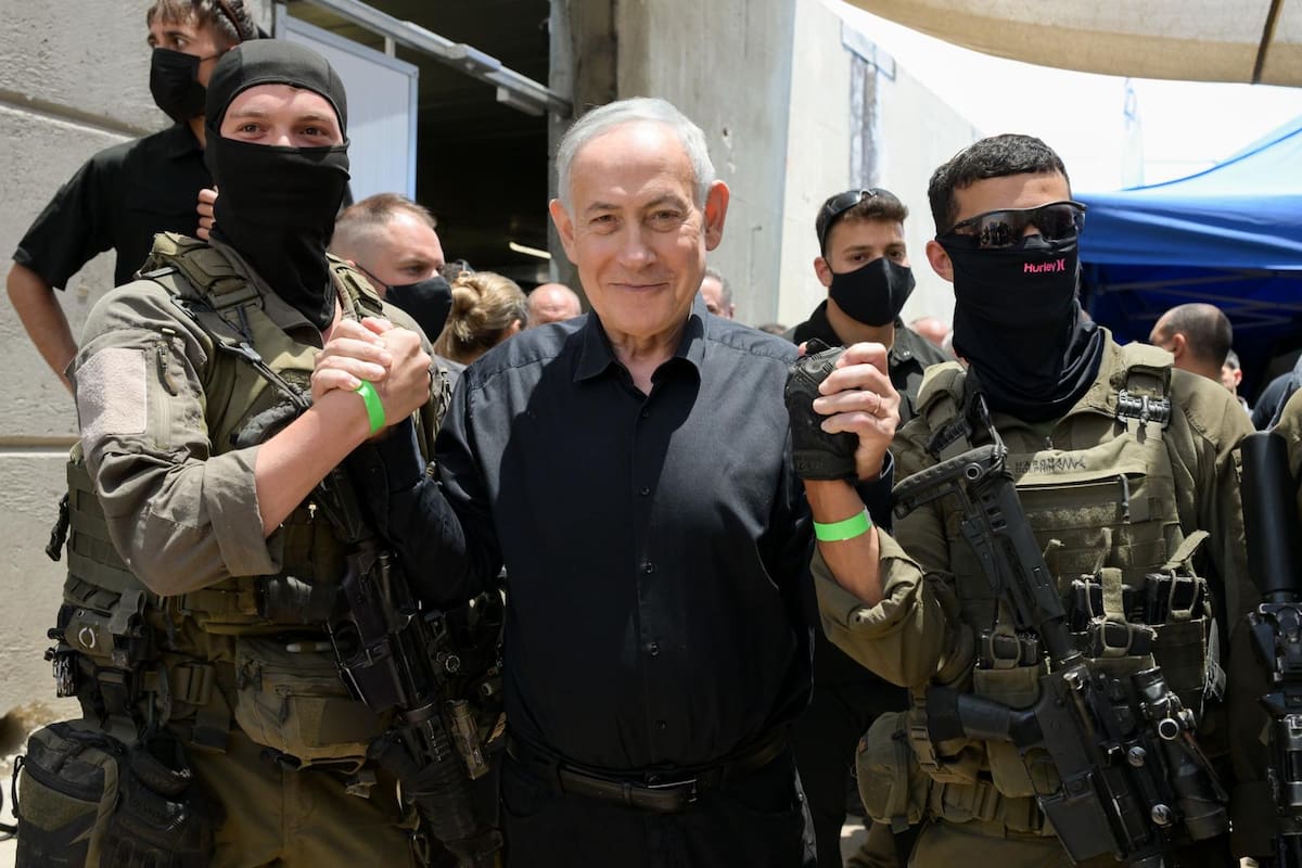 Netanyahu durante una visita a la 36ª División de las Fuerzas de Defensa de Israel en la frontera norte