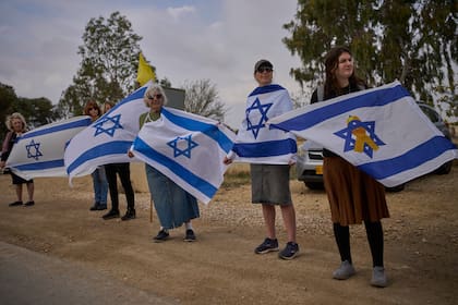 Netanyahu solicita un indulto mientras continúa su juicio por corrupción