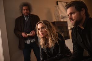Netflix: Impúdica mezcla un poco de romance, otro de misterio, una cara conocida y una escritora famosa, pero el resultado defrauda