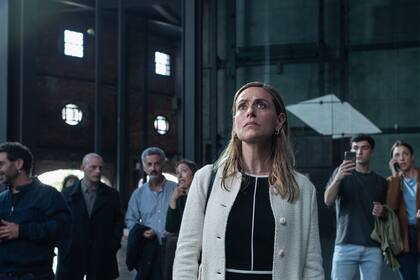 Netflix: Intimidad se propone explorar los prejuicios y los devastadores efectos detrás de la difusión de un video sexual