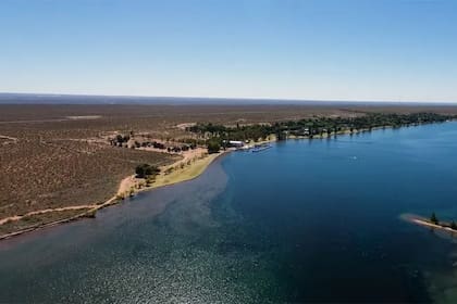 Neuquén: un joven de 28 años se metió al lago Mari Menuco a hacer un deporte acuático y murió
