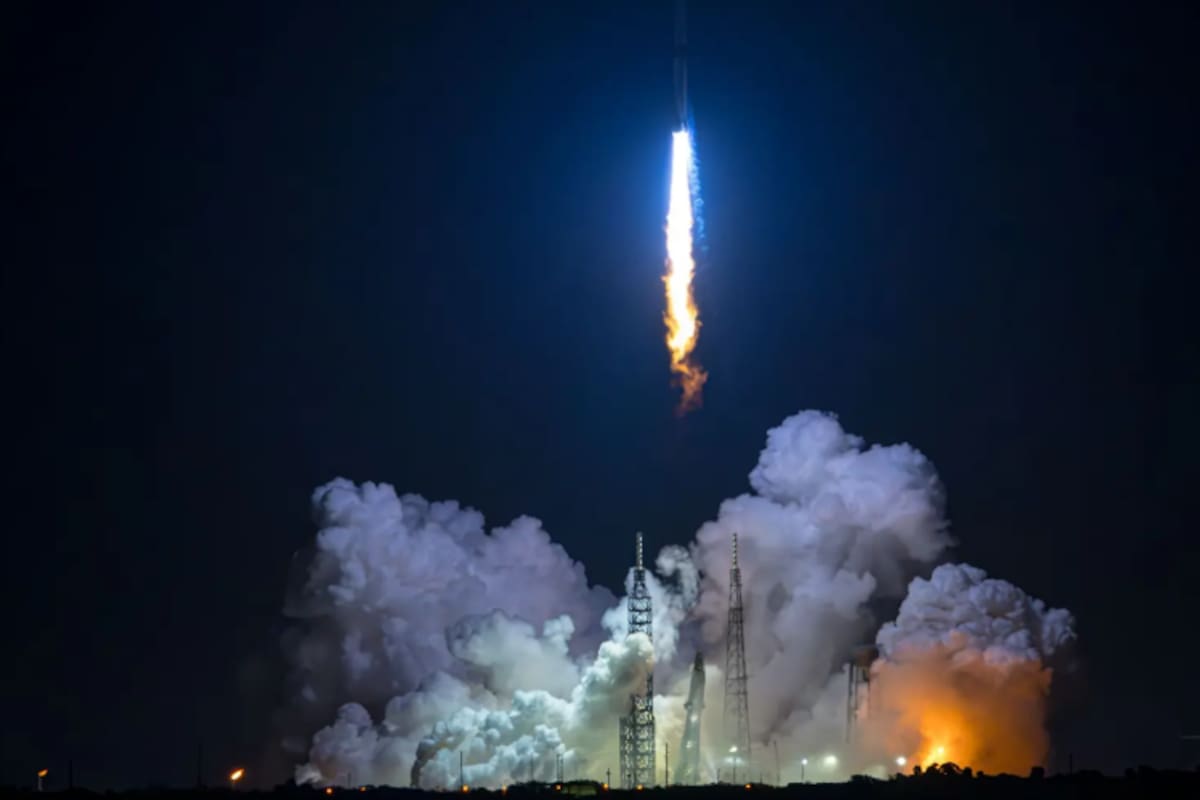 New Glenn en el despegue durante la misión NG-1 (16 de enero de 2025).