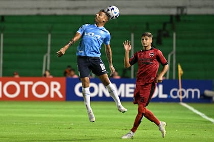 Newell's ganó un partidazo en Bolivia y quedó a un paso de los octavos de final de la Copa Sudamericana