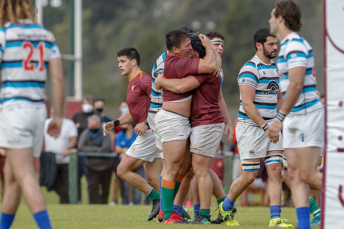 Newman dio vuelta un partido raro y vibrante, disolvió el invicto de SIC y saltó al primer puesto del Top 12 de la URBA.