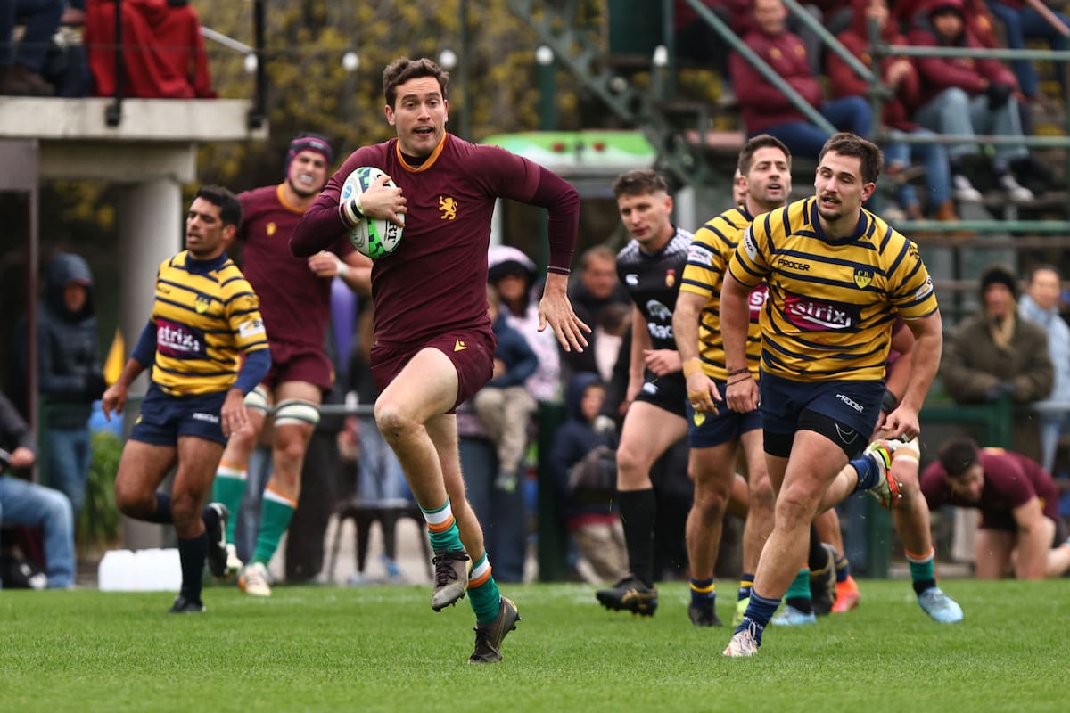 Newman fue muy superior a Regatas Bella Vista, goleó en Benavídez y consiguió la victoria número 21 en las 22 jornadas del Top 14 de URBA.