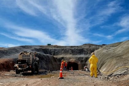 El nuevo proyecto de expansión de minas de oro y plata que Newmont está desarrollando en Cerro Negro tiene previsto comenzar a operar en 2025