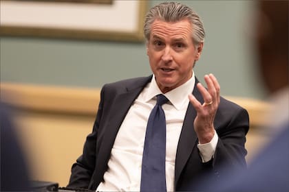 Newsom destacó las cifras económicas de California y apuntó contra Florida y Texas