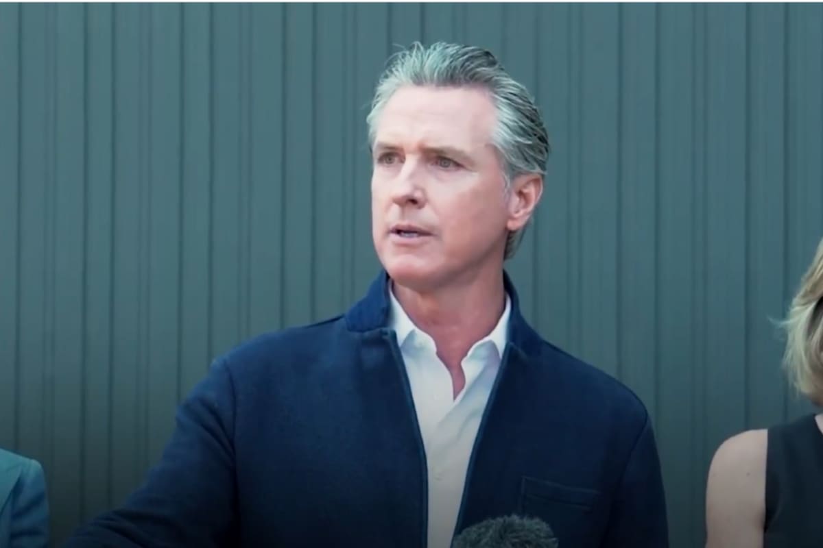 Newsom lanzó una dura crítica a Donald Trump por el arresto de migrantes en California por parte de agentes federales enmascarados