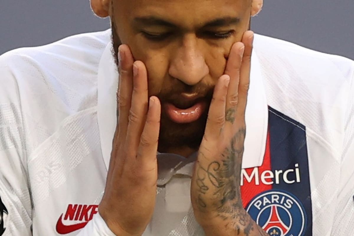 Neymar cumplió 29 años y recibió un particular regalo de parte de Mauro Icardi y Wanda Nara