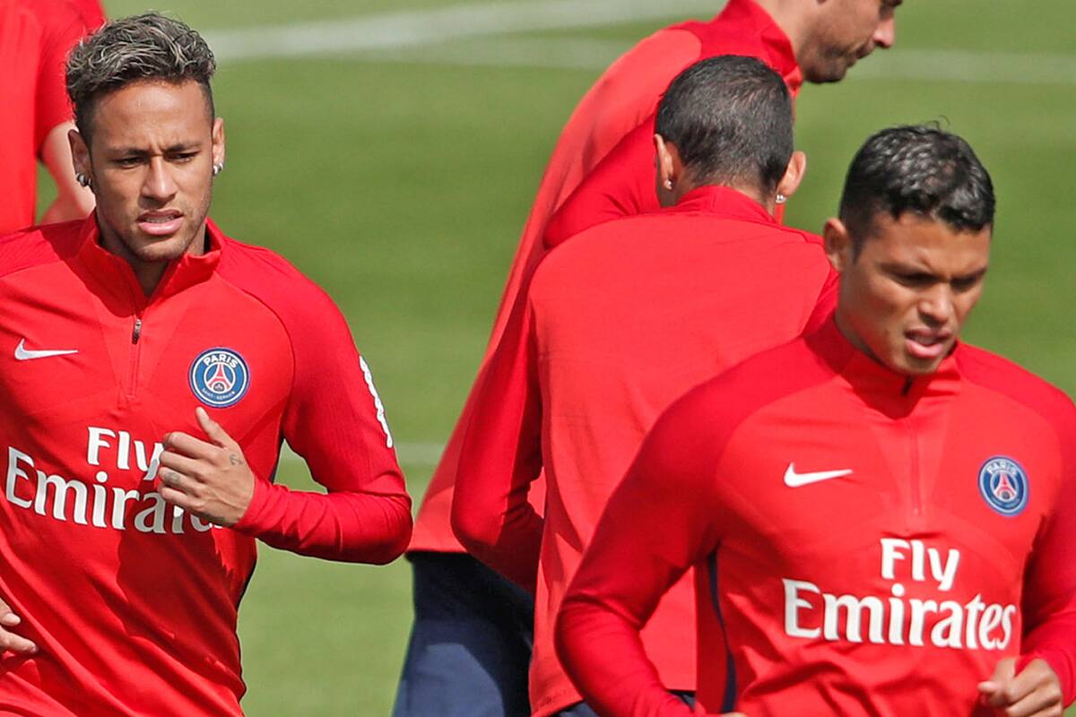 Neymar enttrenando con el PSG