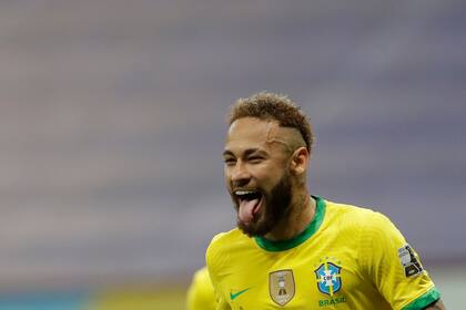 Neymar juega en todas las canchas: ahora incursiona en vivo en los videojuegos