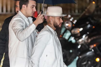 Neymar organizó su fiesta en el Palacio Tokio de París