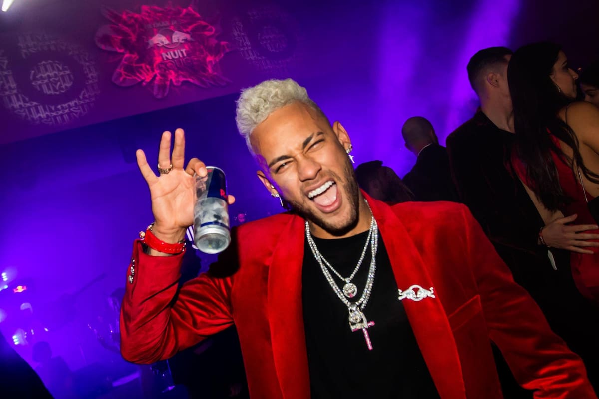 Neymar protagonizó varias polémicas por organizar fiestas multitudinarias en medio de la pandemia del coronavirus en el 2020