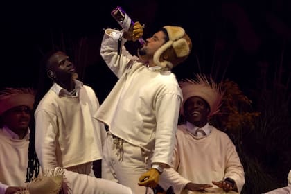 NFL no contemplará modificar espectáculo de medio tiempo de Bad Bunny en el Super Bowl