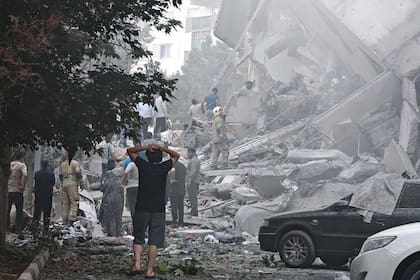 Ni la gente de a pie ni los funcionarios habían previsto la magnitud de la destrucción de los edificios residenciales en Teherán